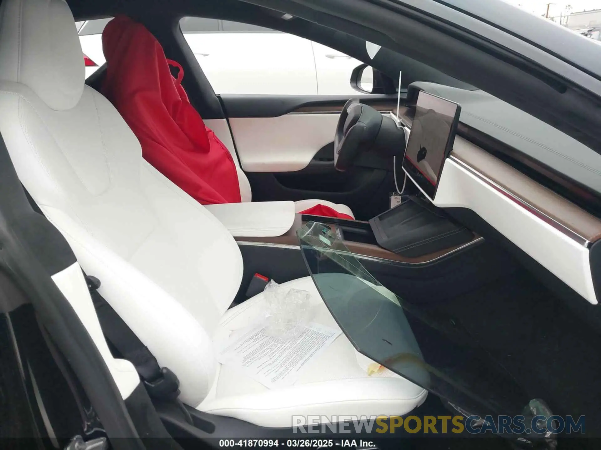 5 Photograph of a damaged car 5YJSA1E55NF474342 TESLA MODEL S 2022