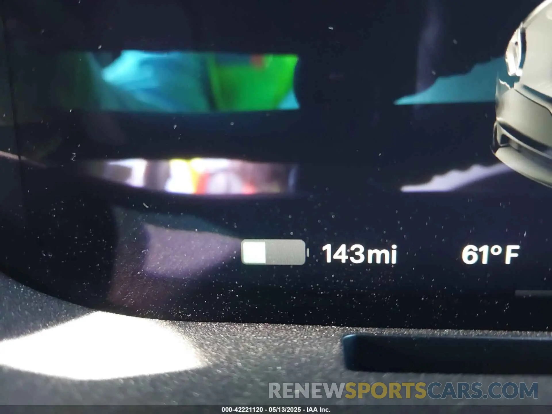 17 Photograph of a damaged car 5YJSA1E56NF492915 TESLA MODEL S 2022
