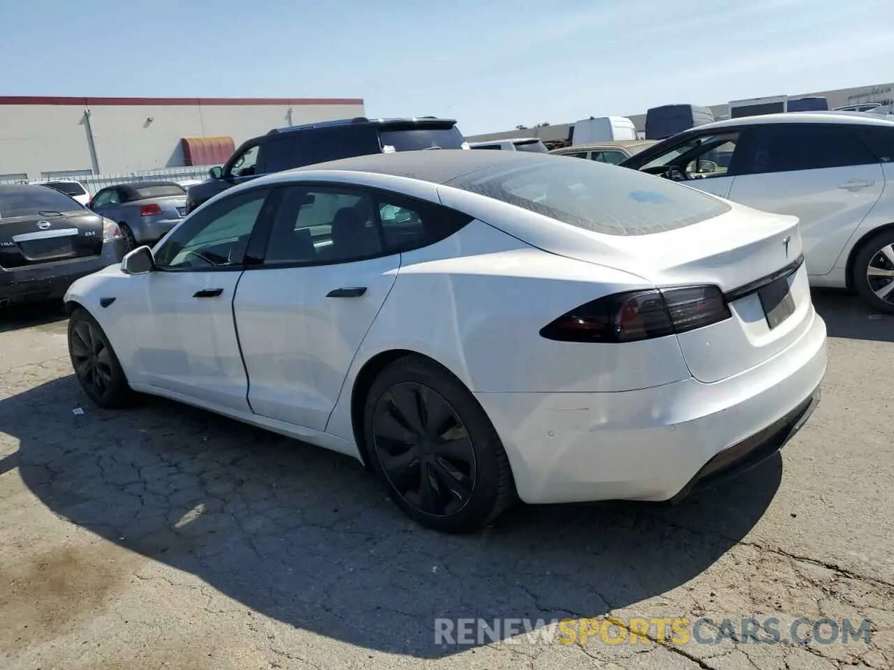 2 Photograph of a damaged car 5YJSA1E57NF475282 TESLA MODEL S 2022