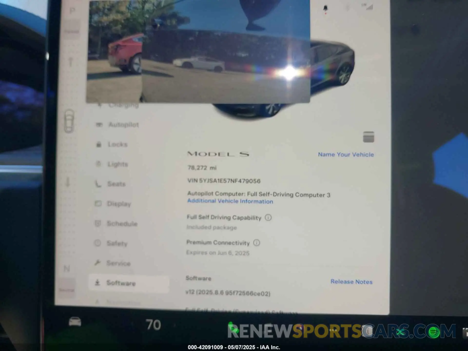 7 Photograph of a damaged car 5YJSA1E57NF479056 TESLA MODEL S 2022