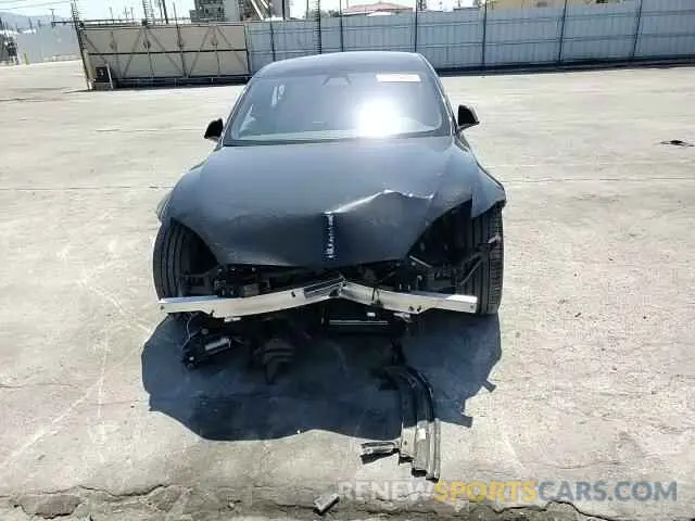 11 Photograph of a damaged car 5YJSA1E58NF463934 TESLA MODEL S 2022