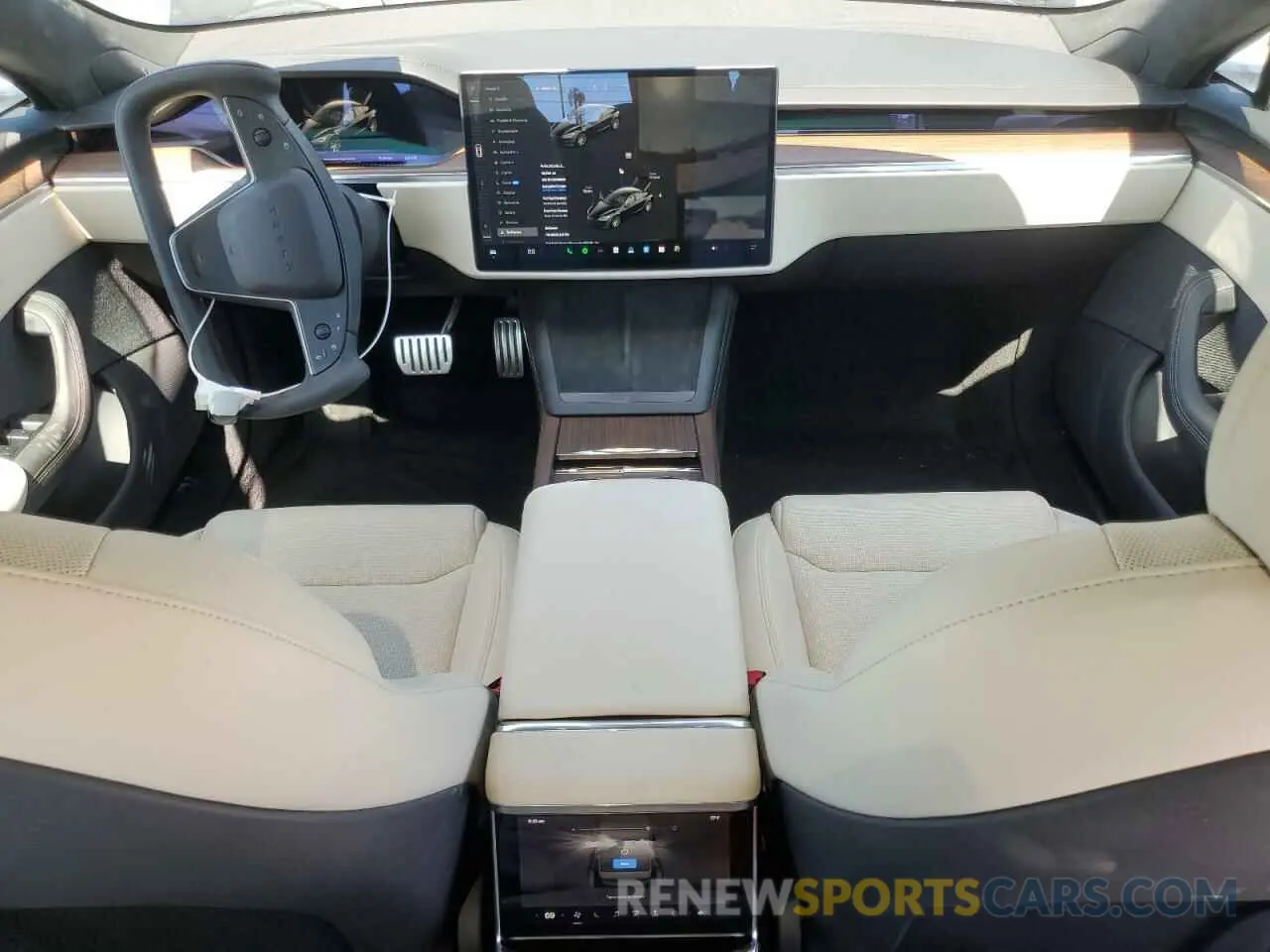 8 Photograph of a damaged car 5YJSA1E58NF463934 TESLA MODEL S 2022