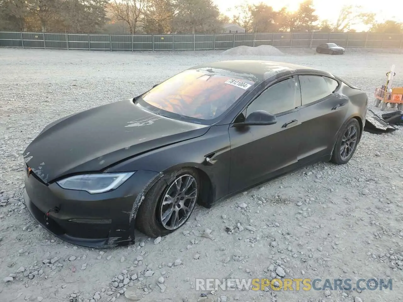 1 Photograph of a damaged car 5YJSA1E58NF477123 TESLA MODEL S 2022