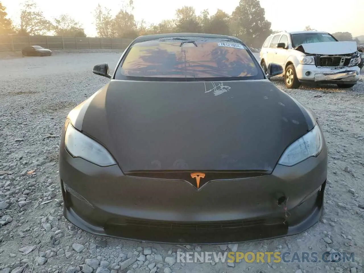 5 Photograph of a damaged car 5YJSA1E58NF477123 TESLA MODEL S 2022