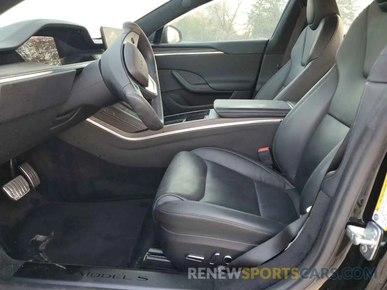 7 Photograph of a damaged car 5YJSA1E58NF477123 TESLA MODEL S 2022