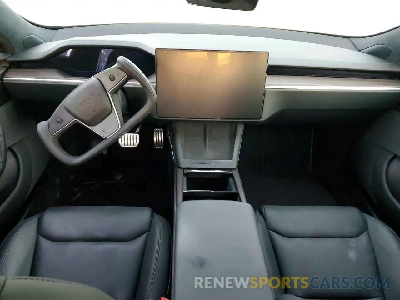 8 Photograph of a damaged car 5YJSA1E58NF477123 TESLA MODEL S 2022