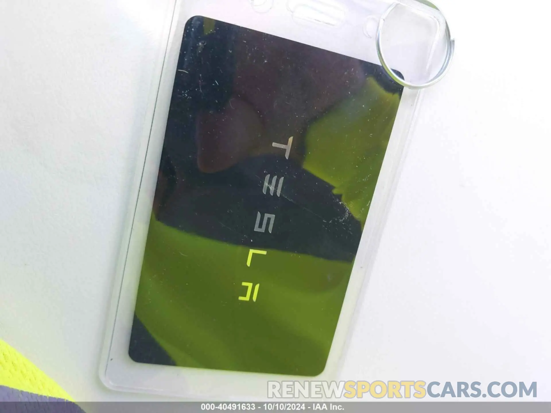 11 Photograph of a damaged car 5YJSA1E58NF487909 TESLA MODEL S 2022