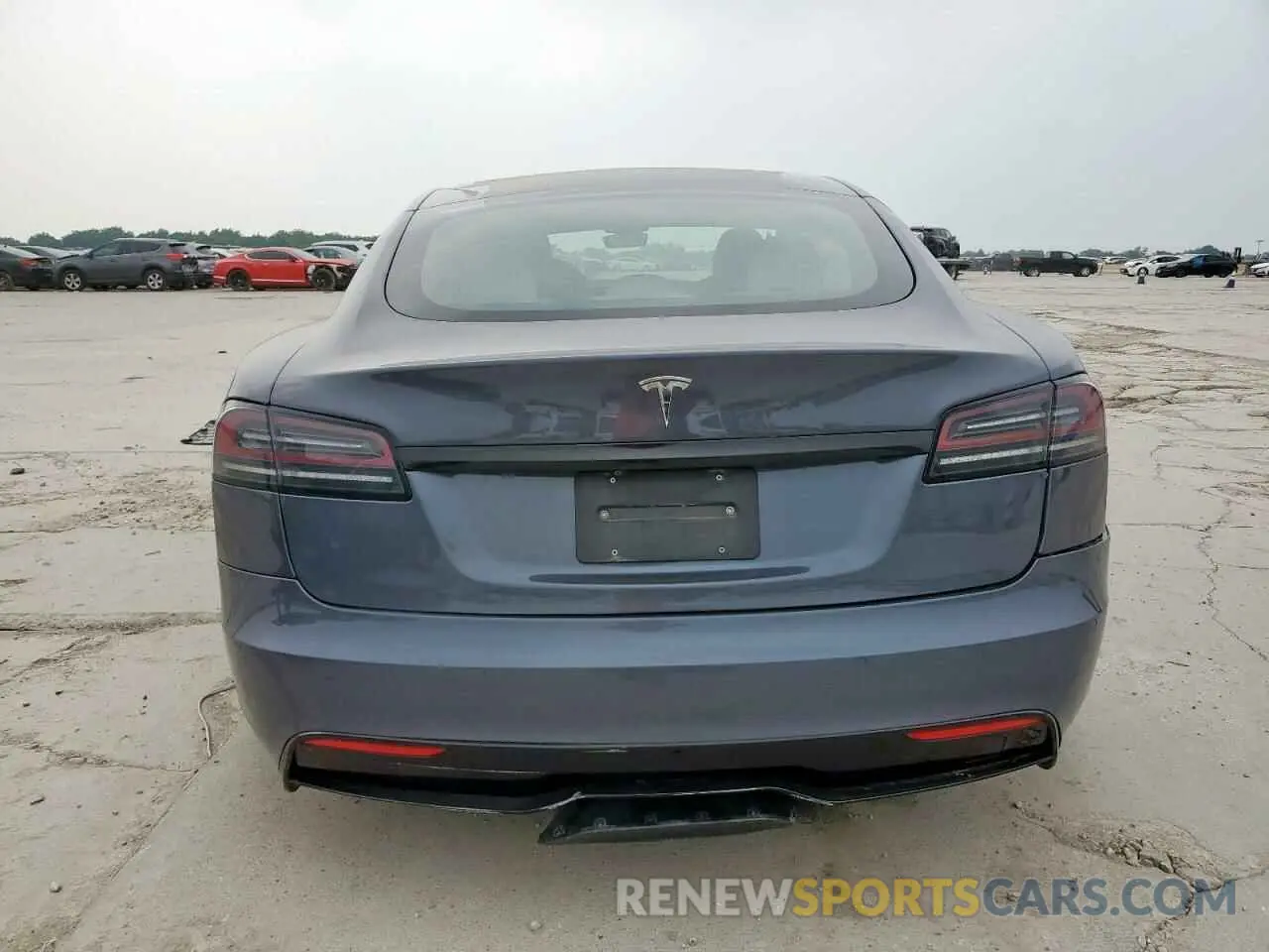 6 Photograph of a damaged car 5YJSA1E59NF474103 TESLA MODEL S 2022