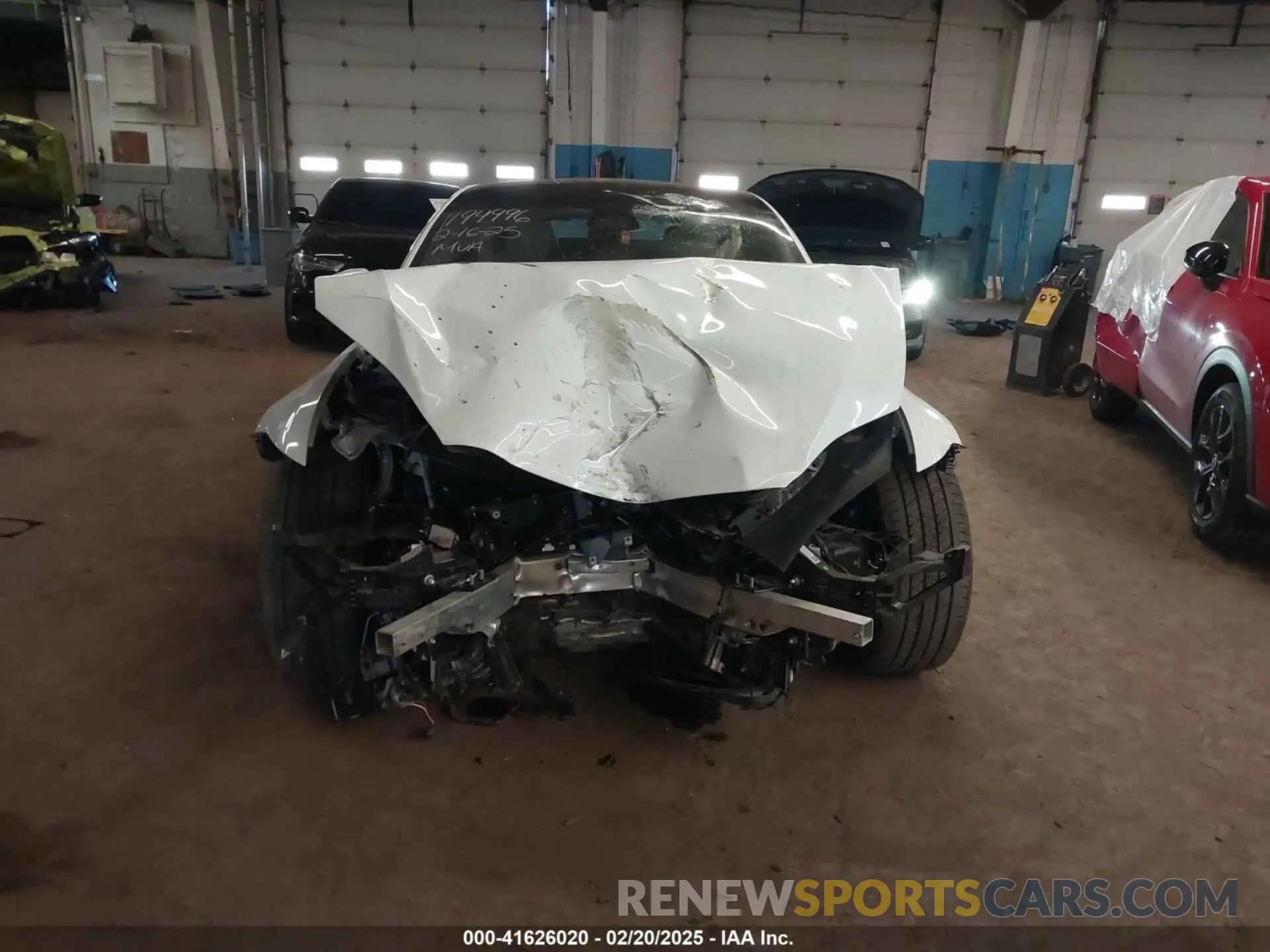 6 Photograph of a damaged car 5YJSA1E59NF493914 TESLA MODEL S 2022