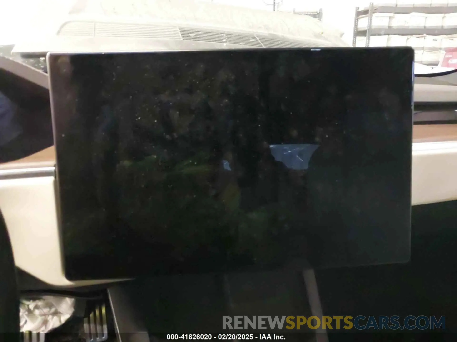 7 Photograph of a damaged car 5YJSA1E59NF493914 TESLA MODEL S 2022
