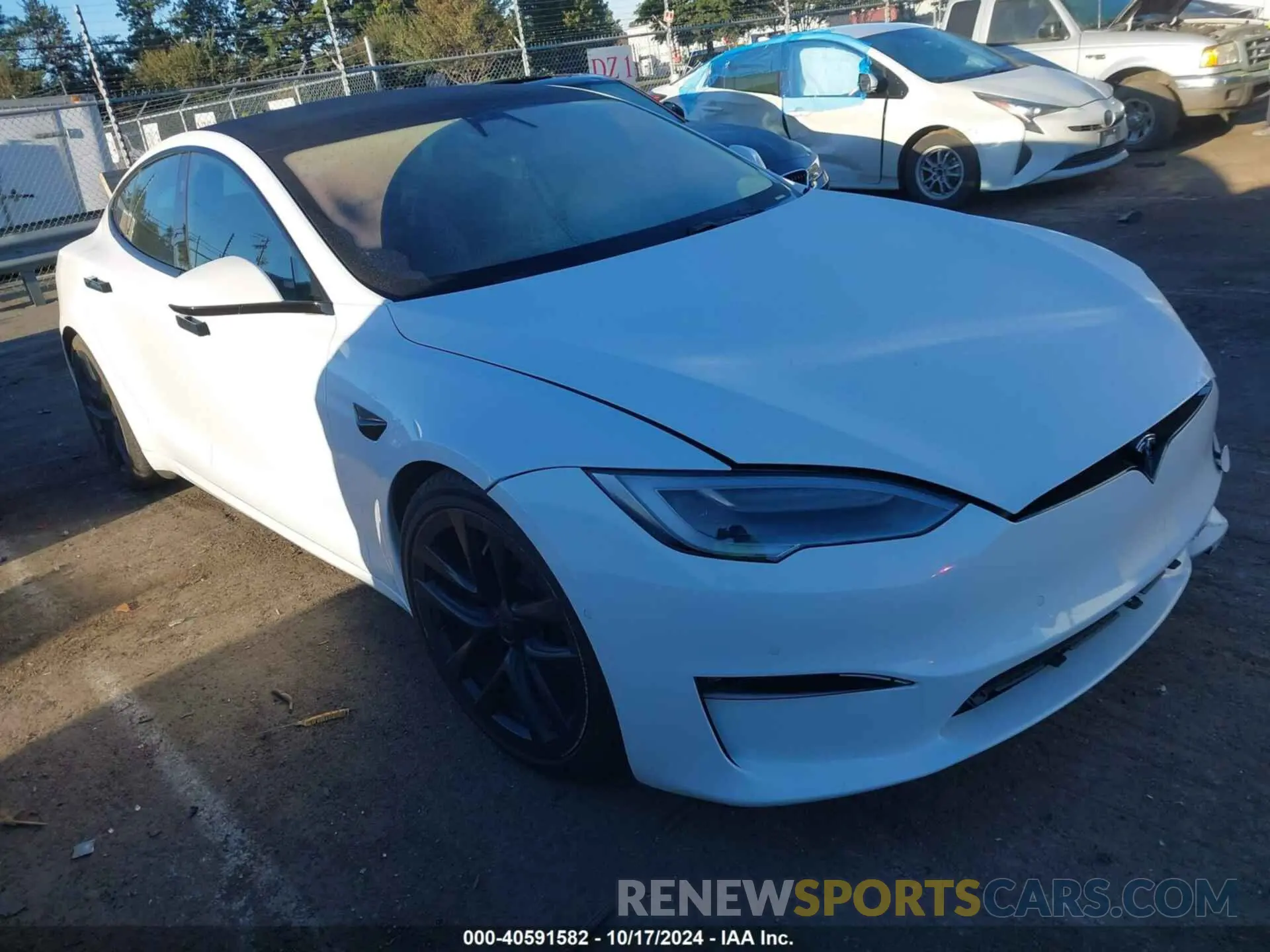 1 Photograph of a damaged car 5YJSA1E5XNF470822 TESLA MODEL S 2022