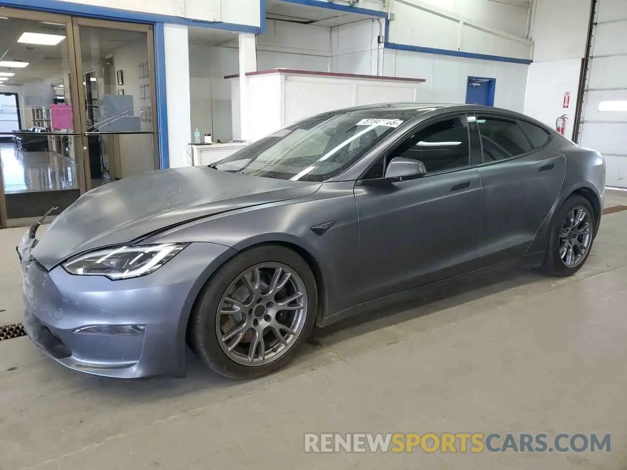 1 Photograph of a damaged car 5YJSA1E5XNF488415 TESLA MODEL S 2022