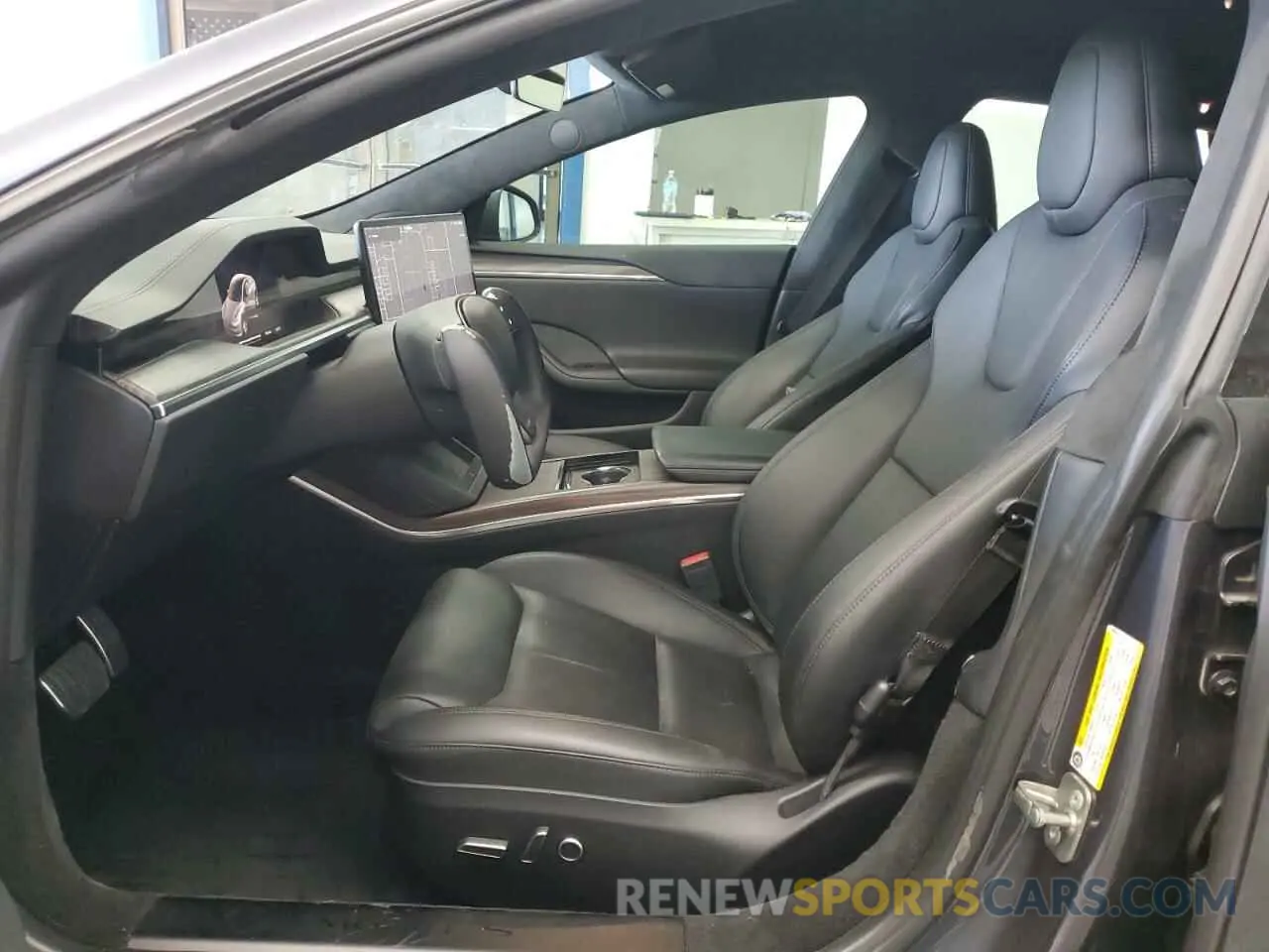 7 Photograph of a damaged car 5YJSA1E5XNF488415 TESLA MODEL S 2022