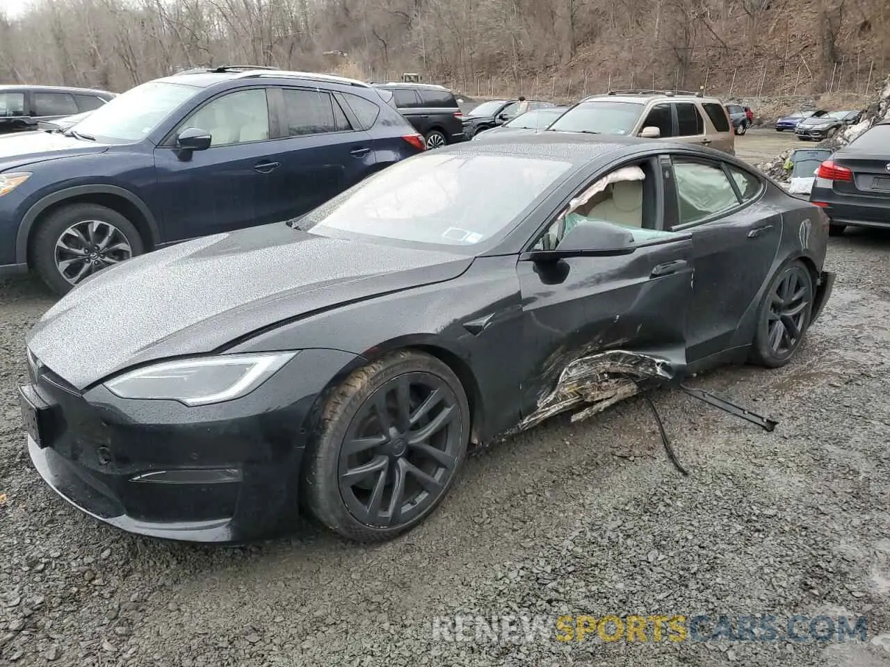 1 Photograph of a damaged car 5YJSA1E5XNF490116 TESLA MODEL S 2022