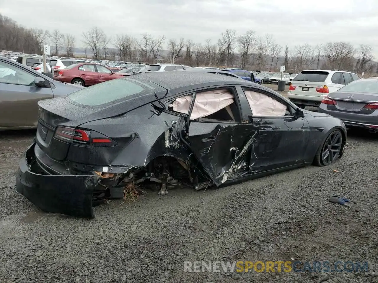 3 Photograph of a damaged car 5YJSA1E5XNF490116 TESLA MODEL S 2022
