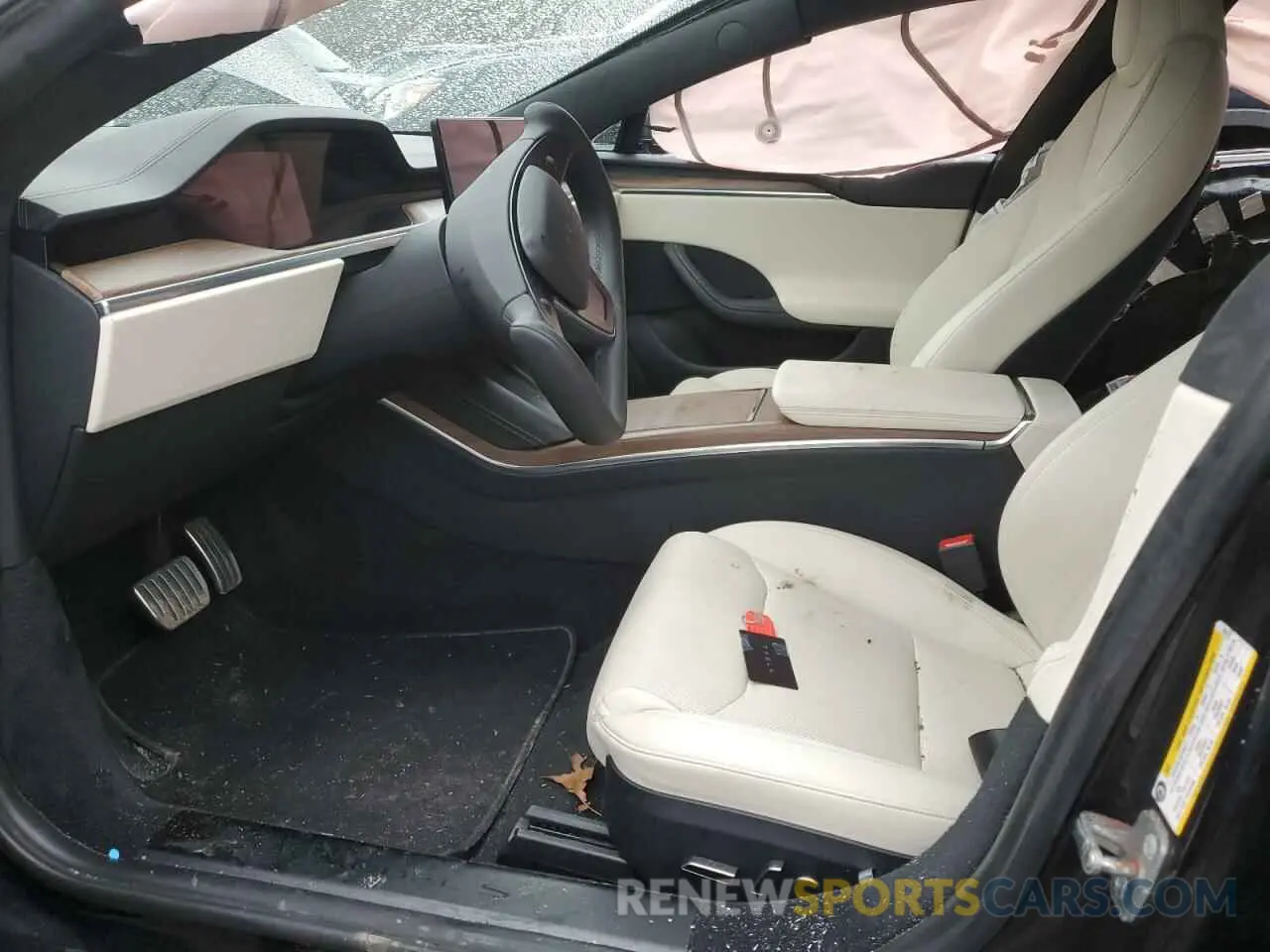 7 Photograph of a damaged car 5YJSA1E5XNF490116 TESLA MODEL S 2022