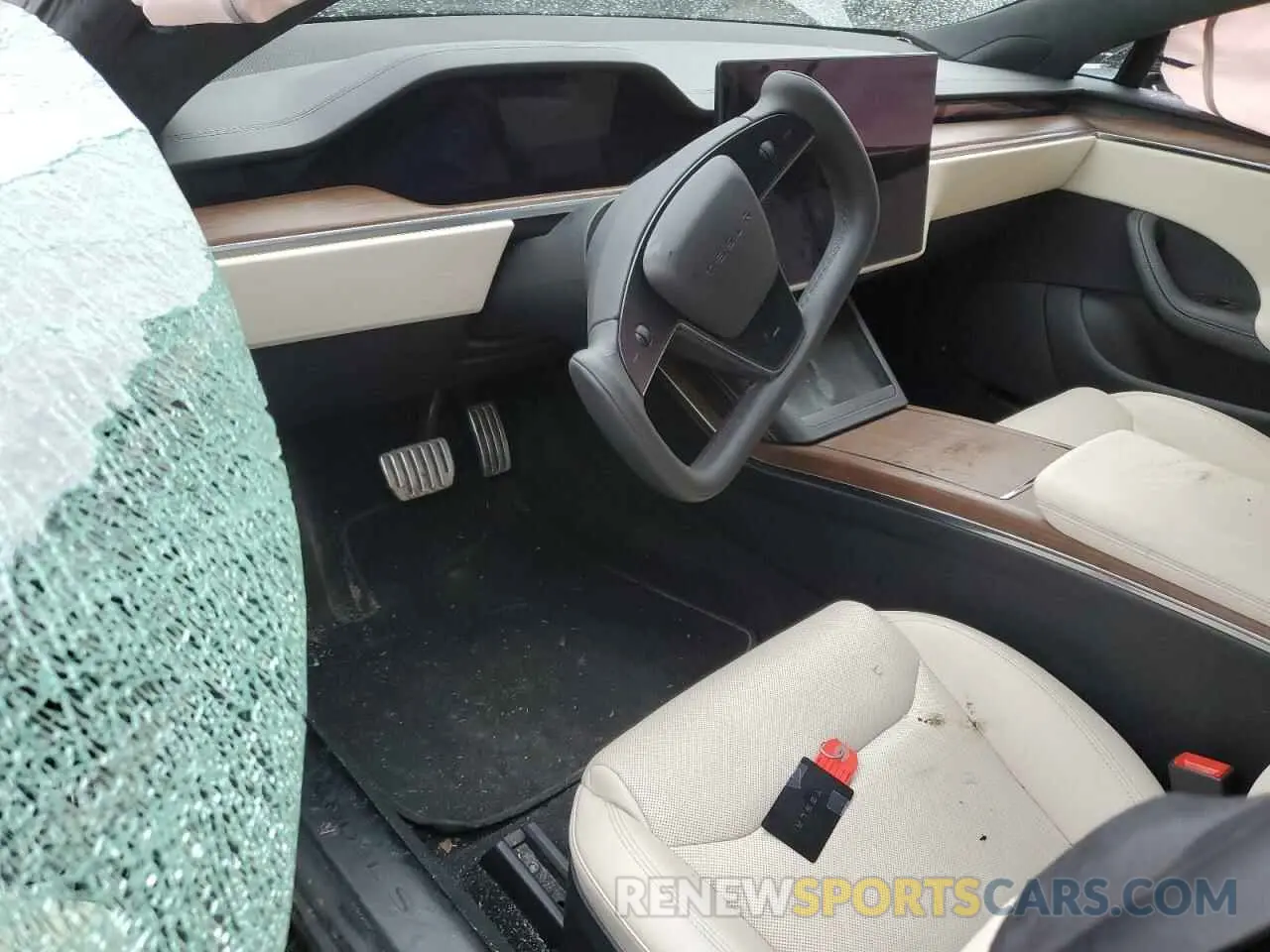 8 Photograph of a damaged car 5YJSA1E5XNF490116 TESLA MODEL S 2022