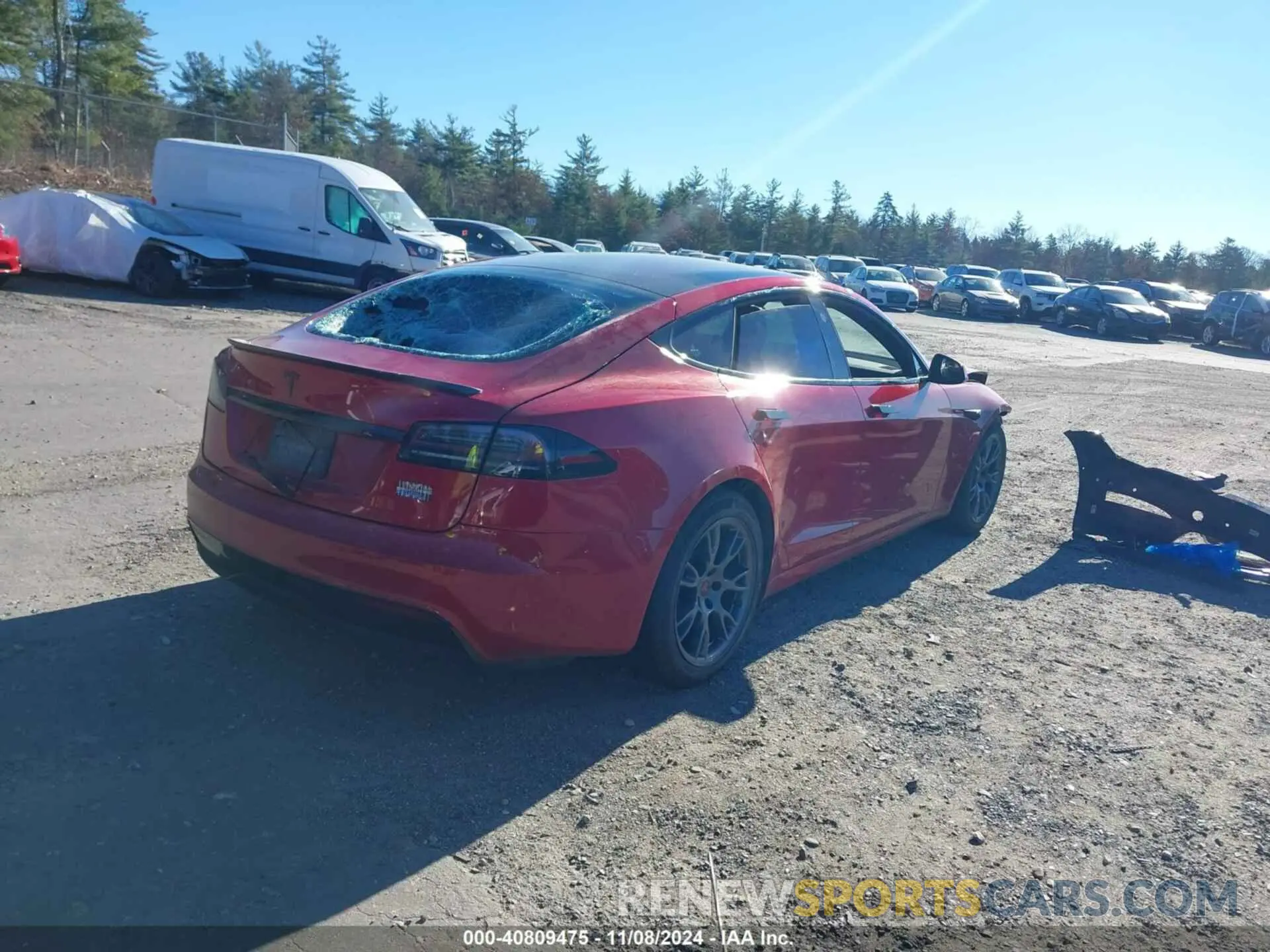 4 Photograph of a damaged car 5YJSA1E5XNF494103 TESLA MODEL S 2022