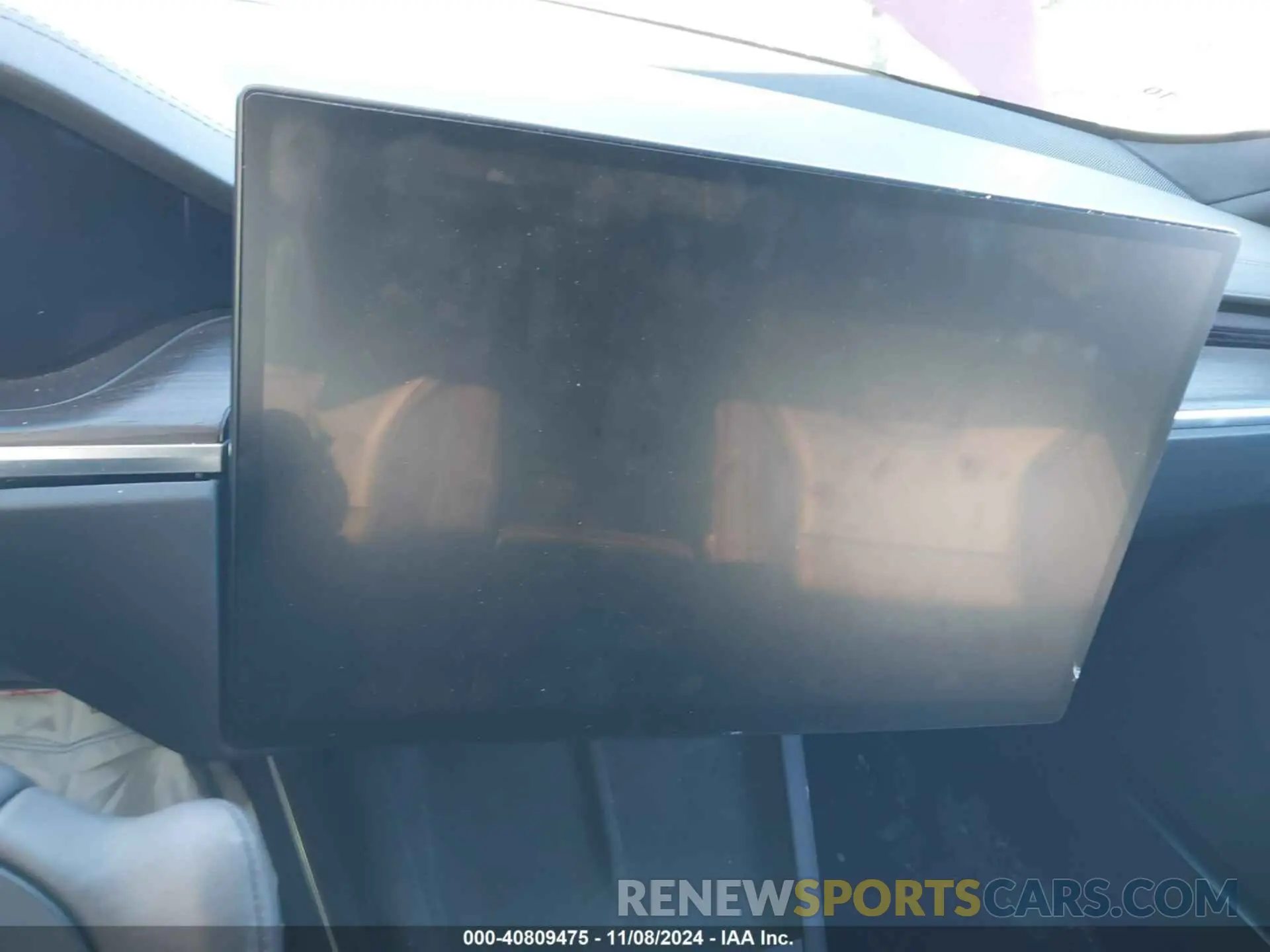 7 Photograph of a damaged car 5YJSA1E5XNF494103 TESLA MODEL S 2022