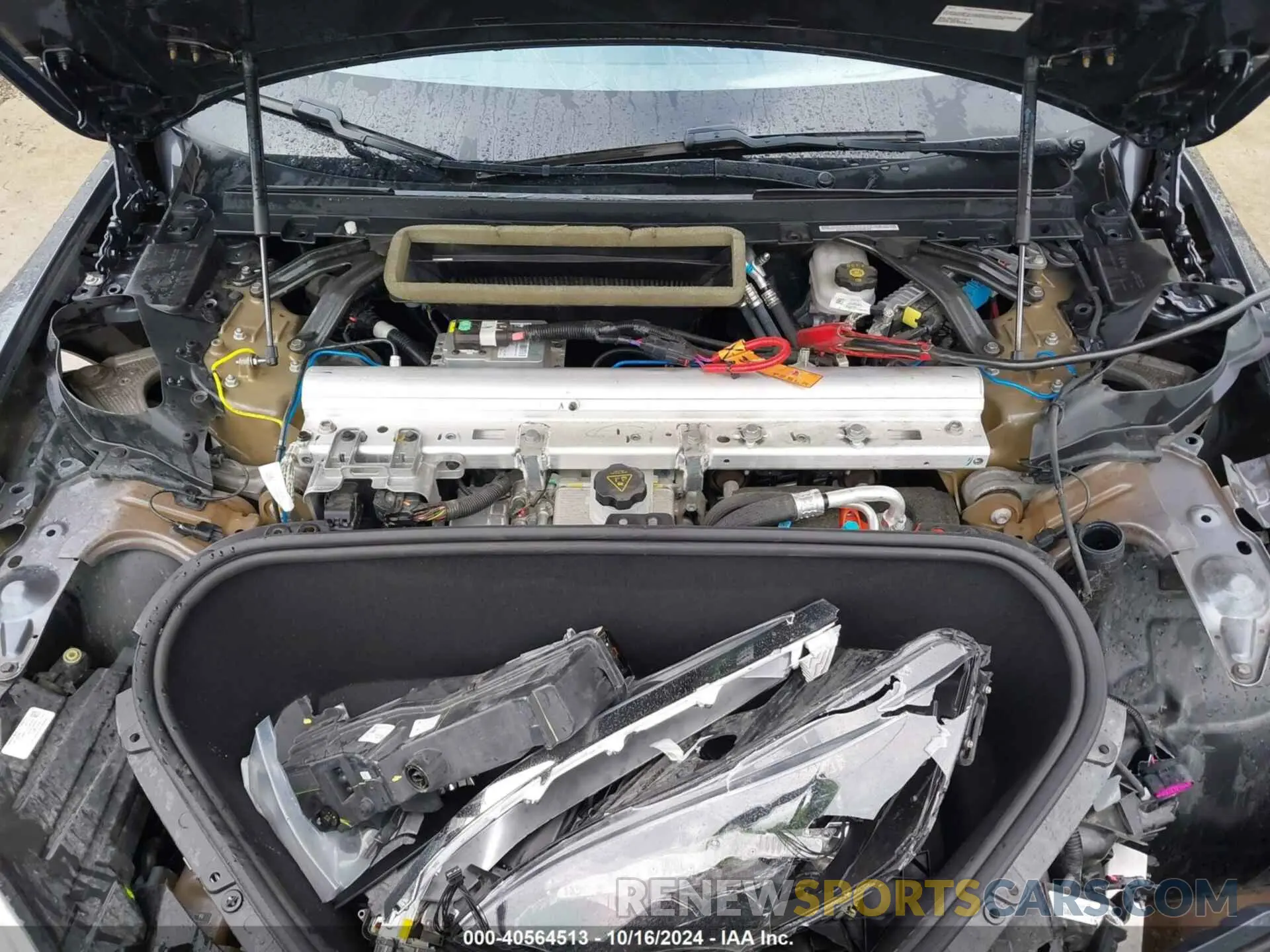 10 Photograph of a damaged car 5YJSA1E60NF461717 TESLA MODEL S 2022