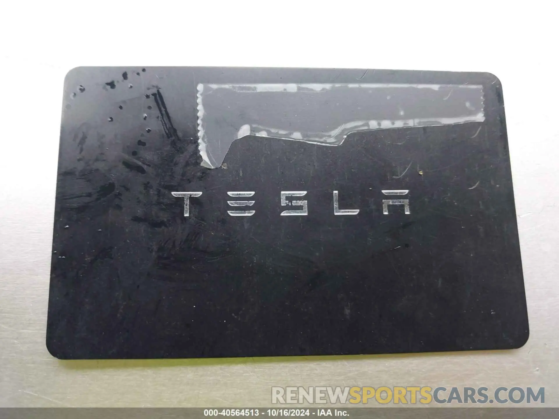 11 Photograph of a damaged car 5YJSA1E60NF461717 TESLA MODEL S 2022