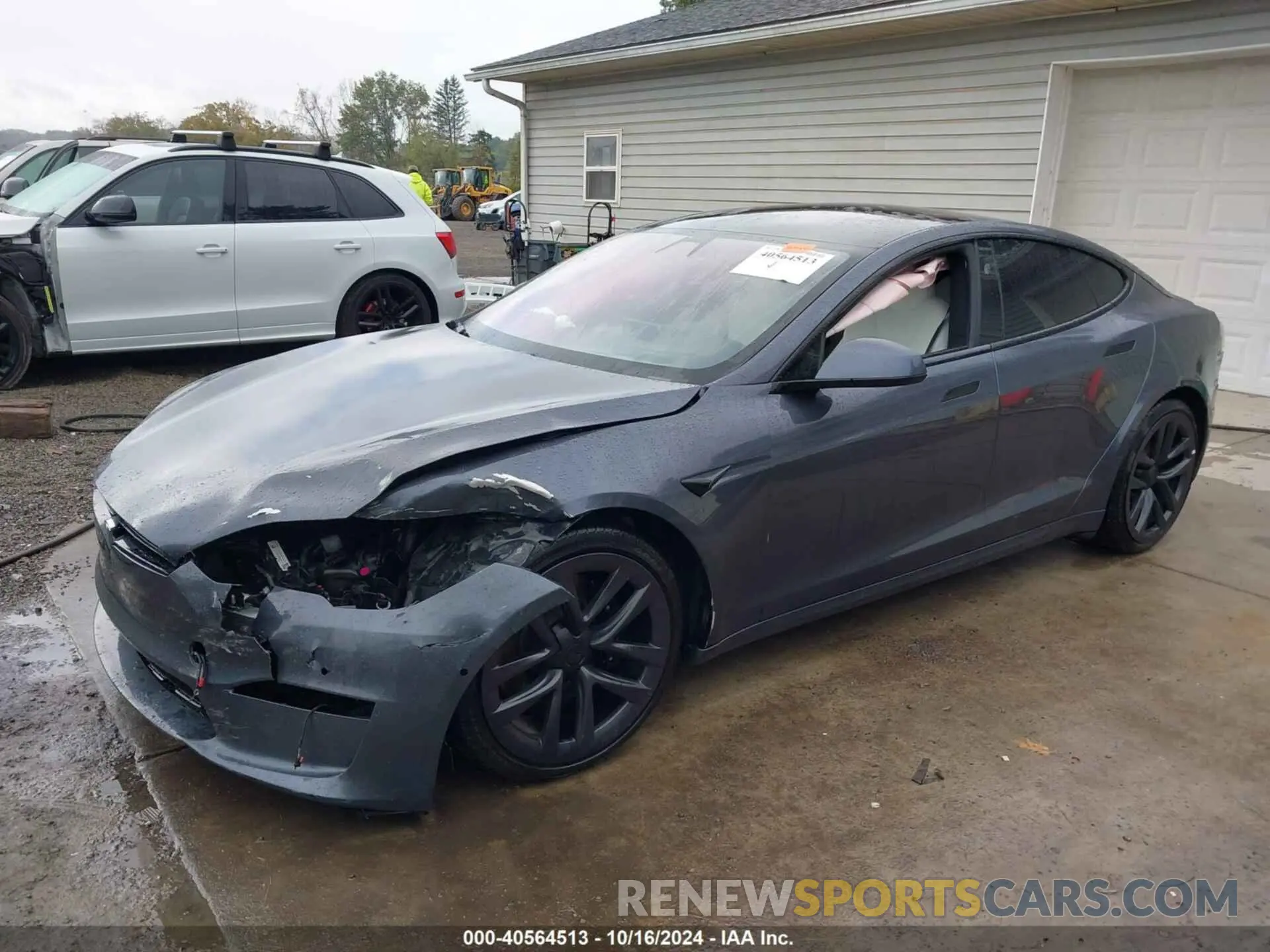 2 Photograph of a damaged car 5YJSA1E60NF461717 TESLA MODEL S 2022