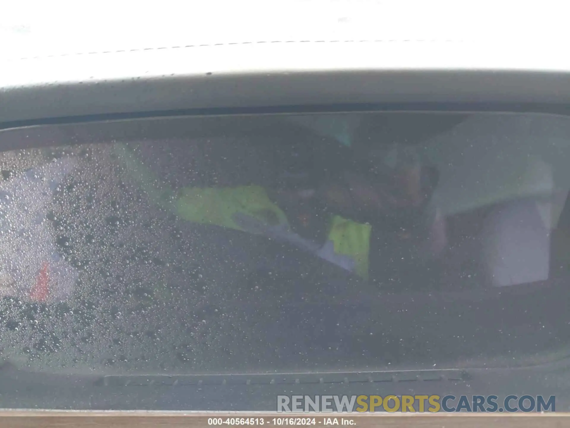 7 Photograph of a damaged car 5YJSA1E60NF461717 TESLA MODEL S 2022