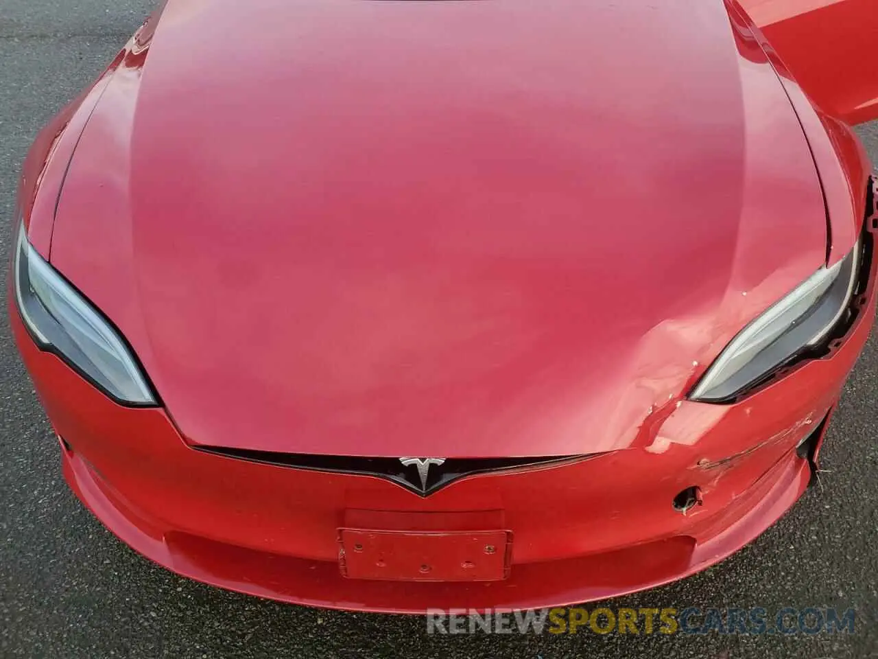 12 Photograph of a damaged car 5YJSA1E61NF488716 TESLA MODEL S 2022