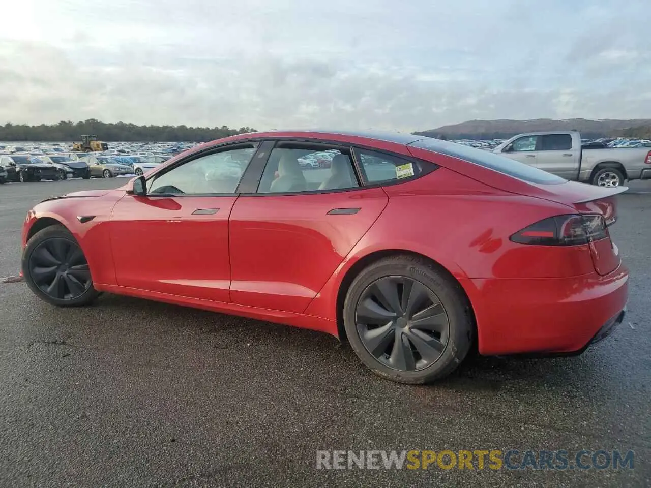 2 Photograph of a damaged car 5YJSA1E61NF488716 TESLA MODEL S 2022