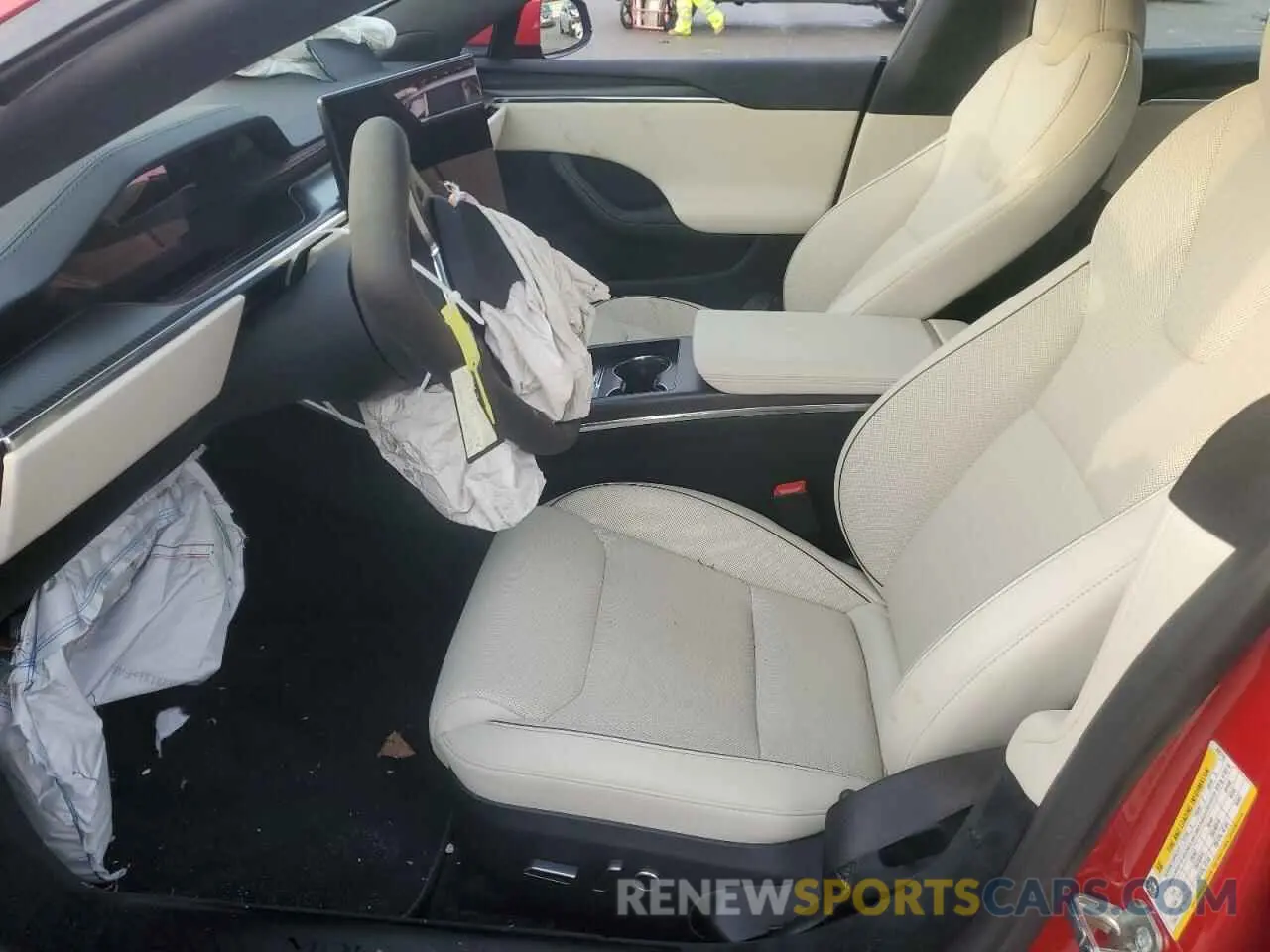 7 Photograph of a damaged car 5YJSA1E61NF488716 TESLA MODEL S 2022