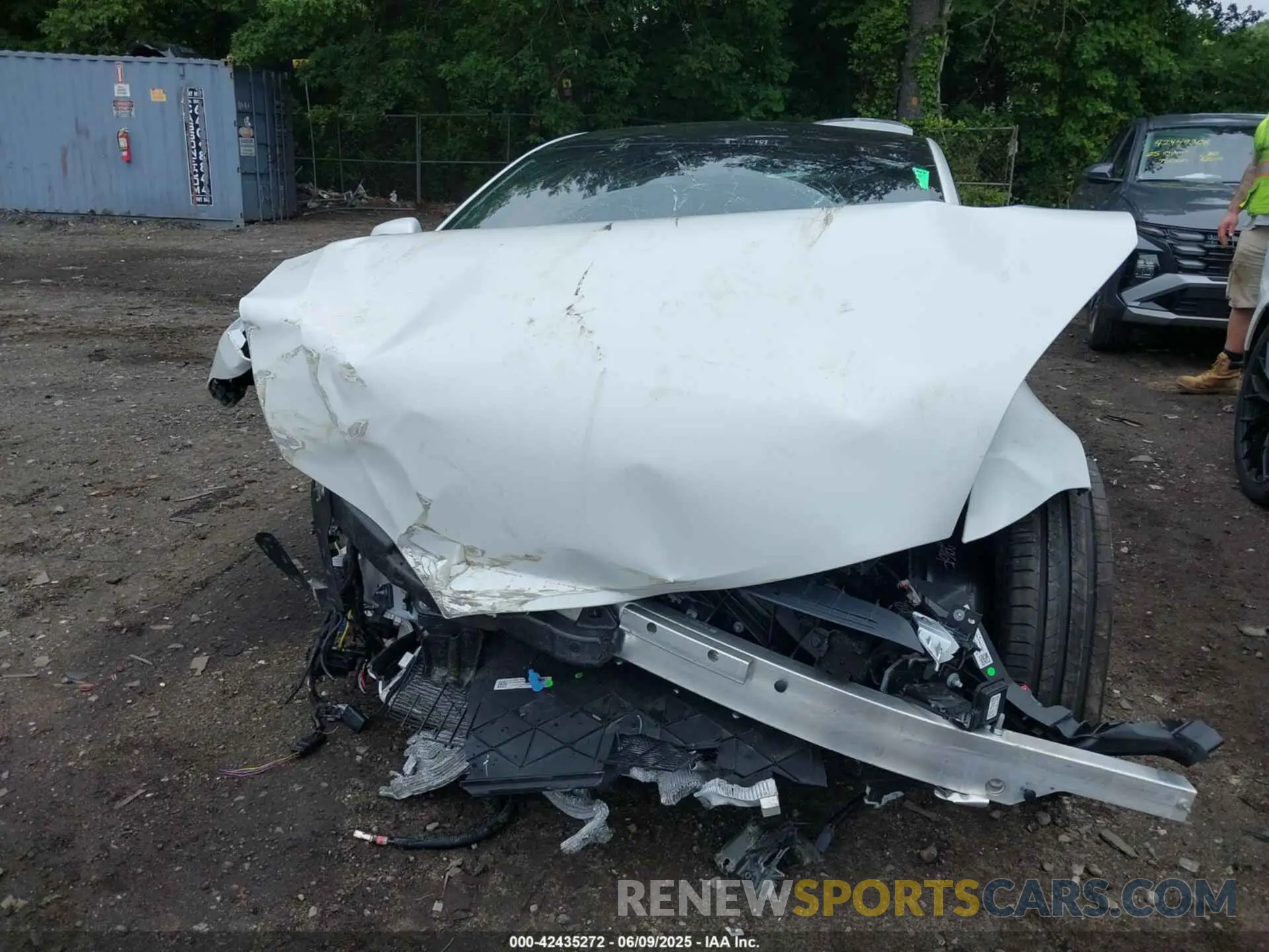 12 Photograph of a damaged car 5YJSA1E62NF487719 TESLA MODEL S 2022