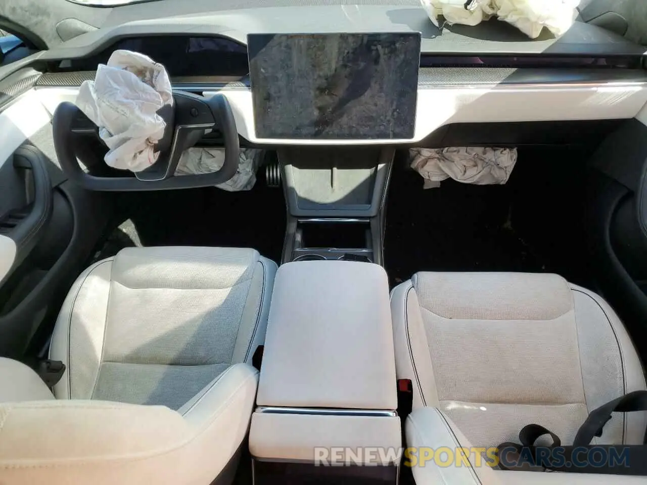 8 Photograph of a damaged car 5YJSA1E63NF460643 TESLA MODEL S 2022
