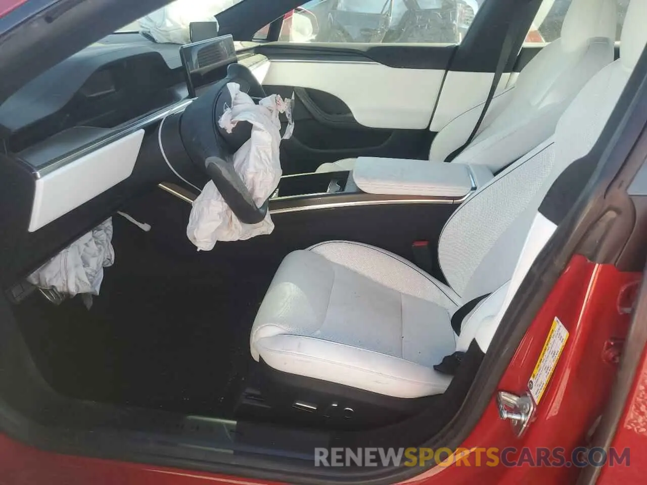 7 Photograph of a damaged car 5YJSA1E64NF459761 TESLA MODEL S 2022