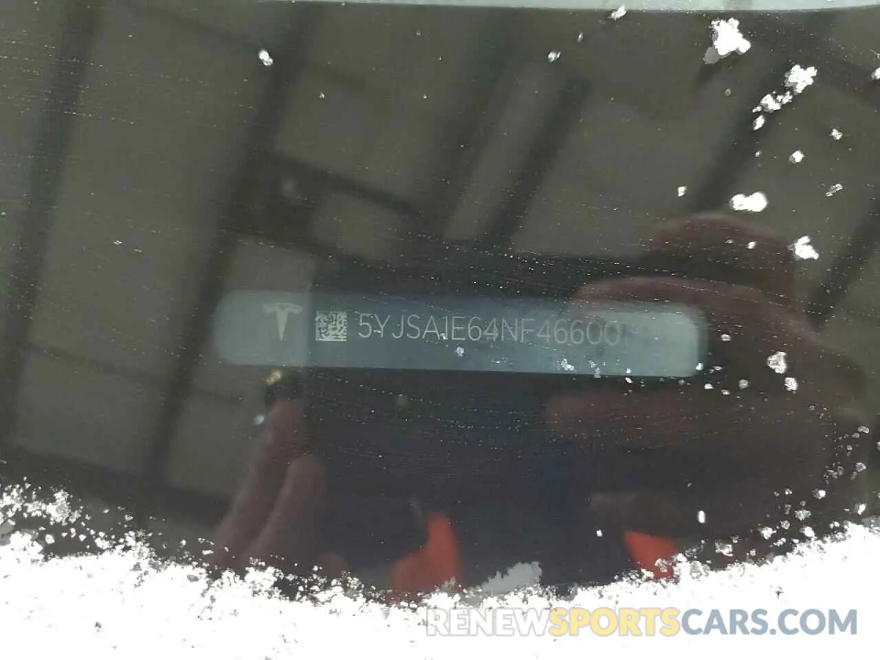 13 Photograph of a damaged car 5YJSA1E64NF466001 TESLA MODEL S 2022