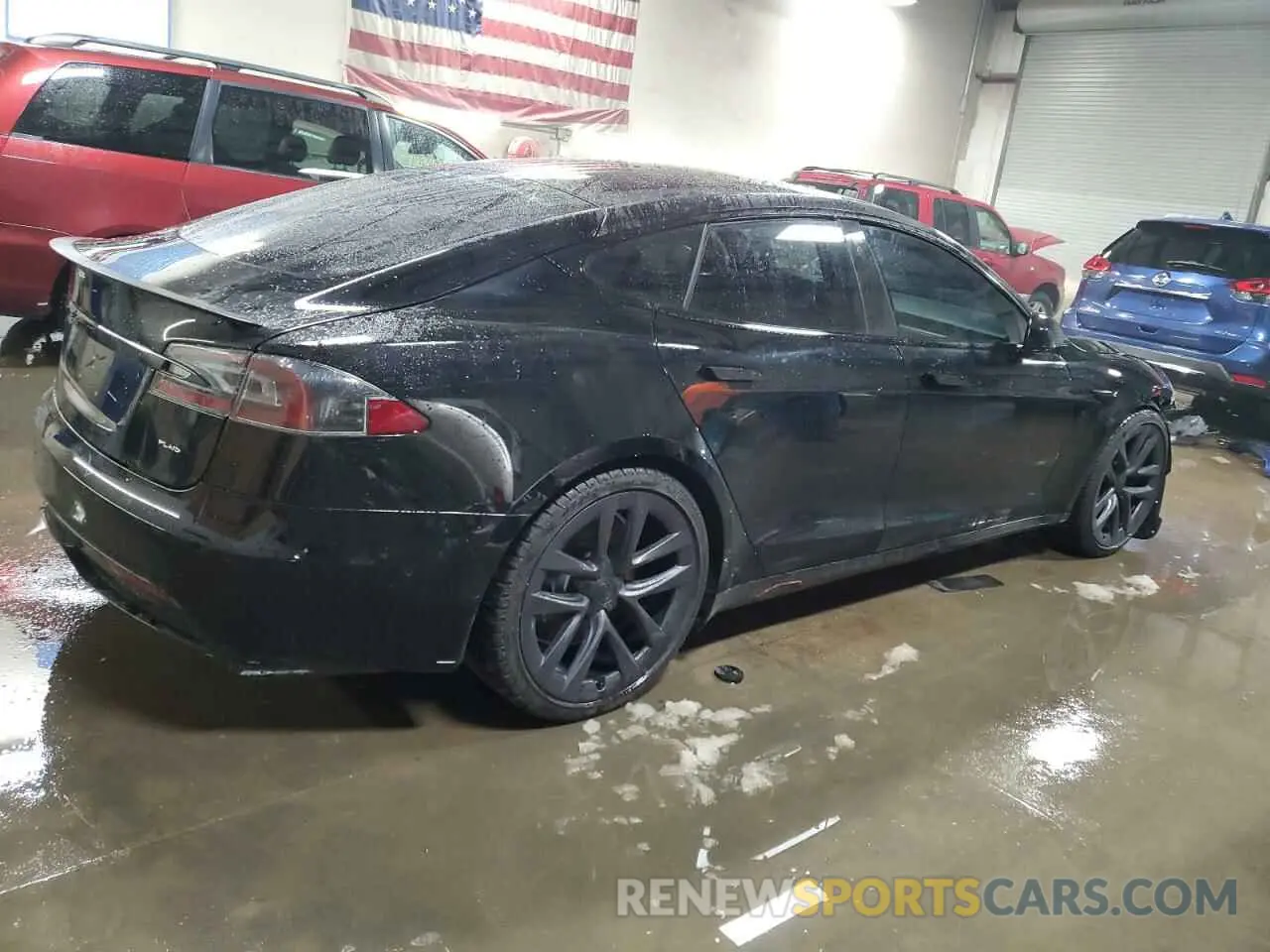 3 Photograph of a damaged car 5YJSA1E64NF466001 TESLA MODEL S 2022