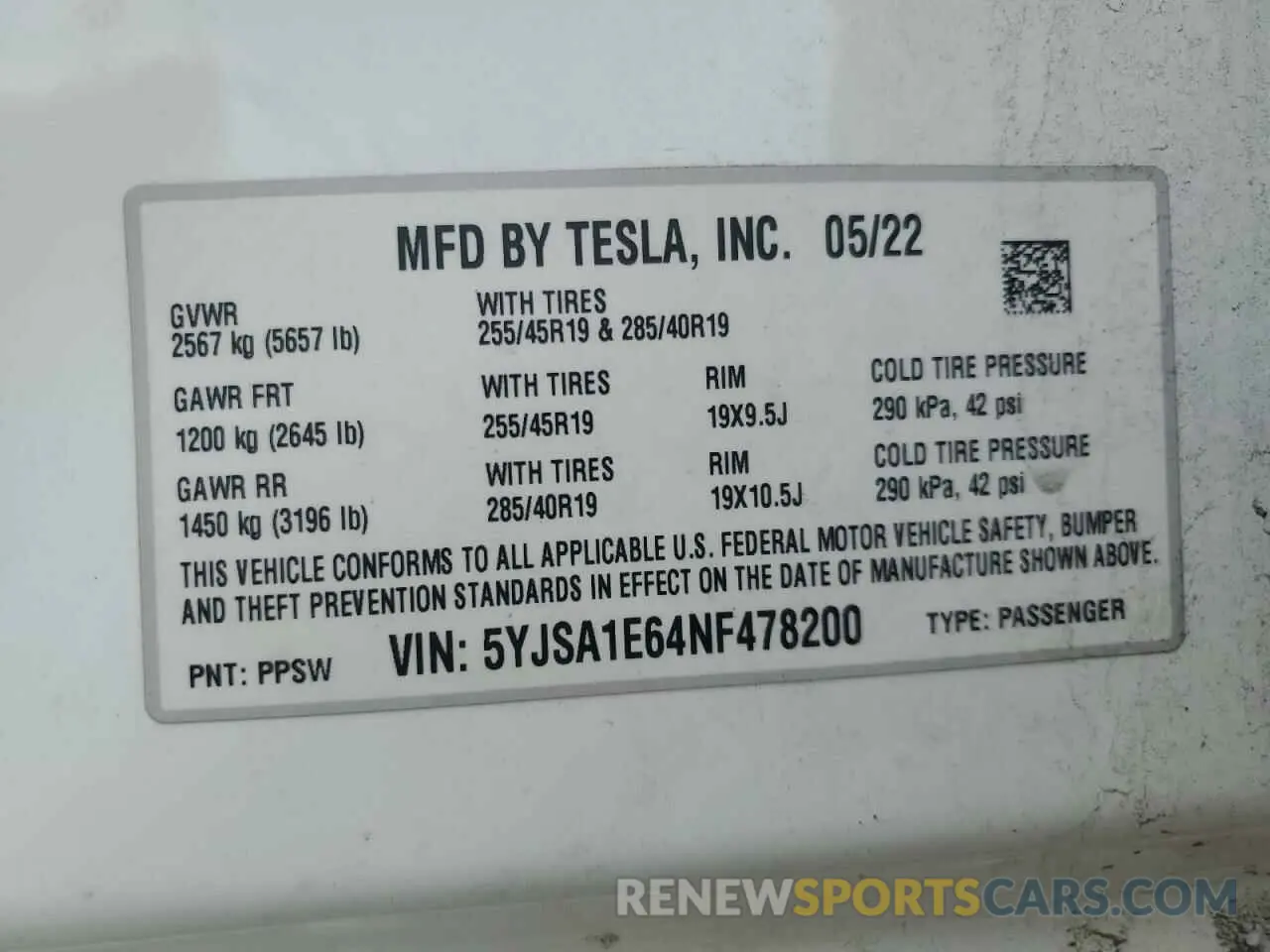 12 Photograph of a damaged car 5YJSA1E64NF478200 TESLA MODEL S 2022