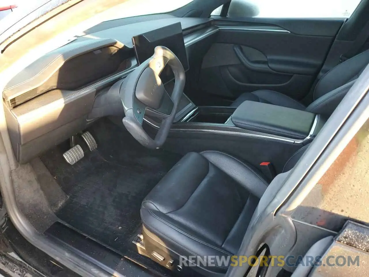 7 Photograph of a damaged car 5YJSA1E65NF458683 TESLA MODEL S 2022