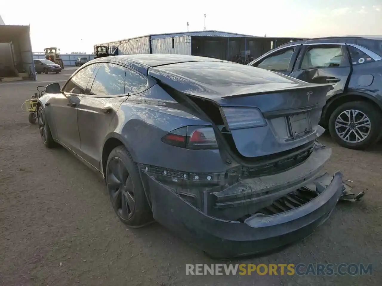 3 Photograph of a damaged car 5YJSA1E66NF479669 TESLA MODEL S 2022