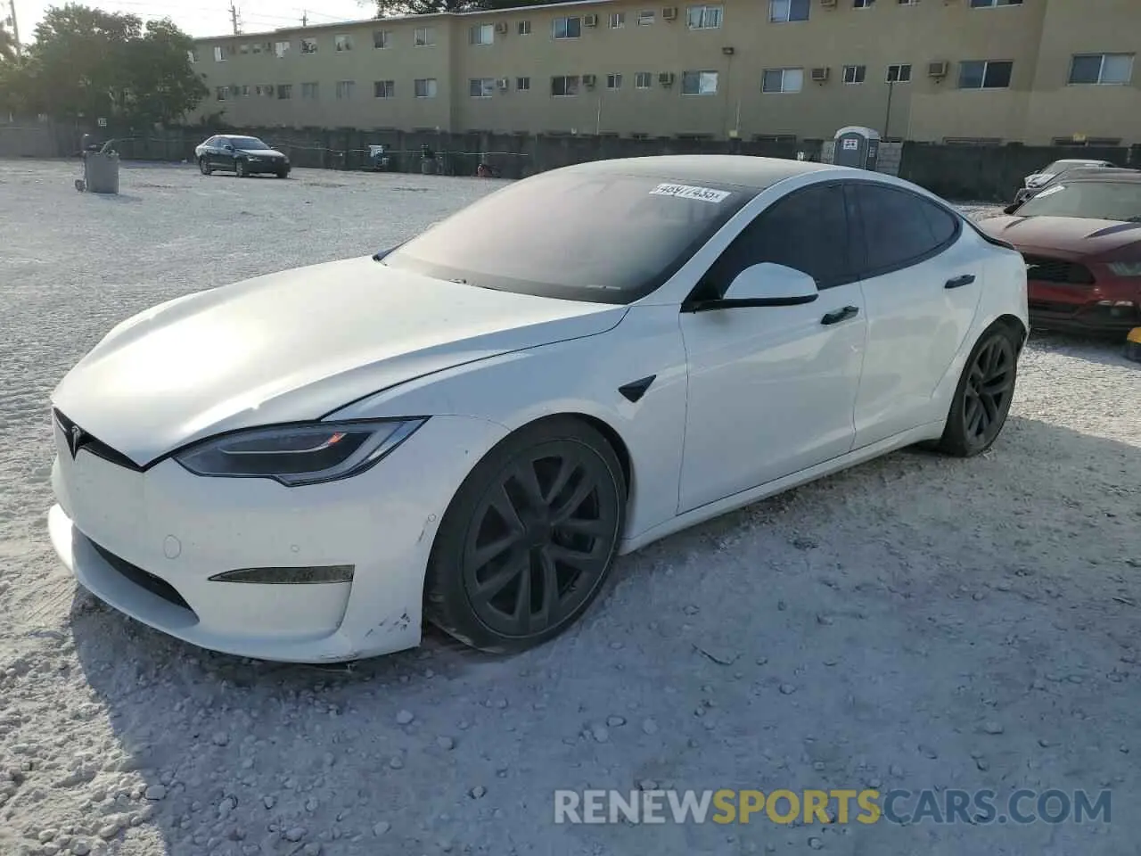 1 Photograph of a damaged car 5YJSA1E68NF459665 TESLA MODEL S 2022