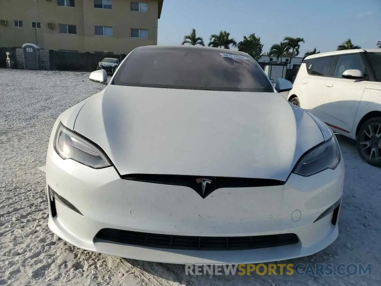 5 Photograph of a damaged car 5YJSA1E68NF459665 TESLA MODEL S 2022