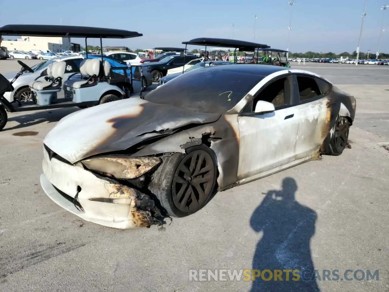 1 Photograph of a damaged car 5YJSA1E68NF462291 TESLA MODEL S 2022