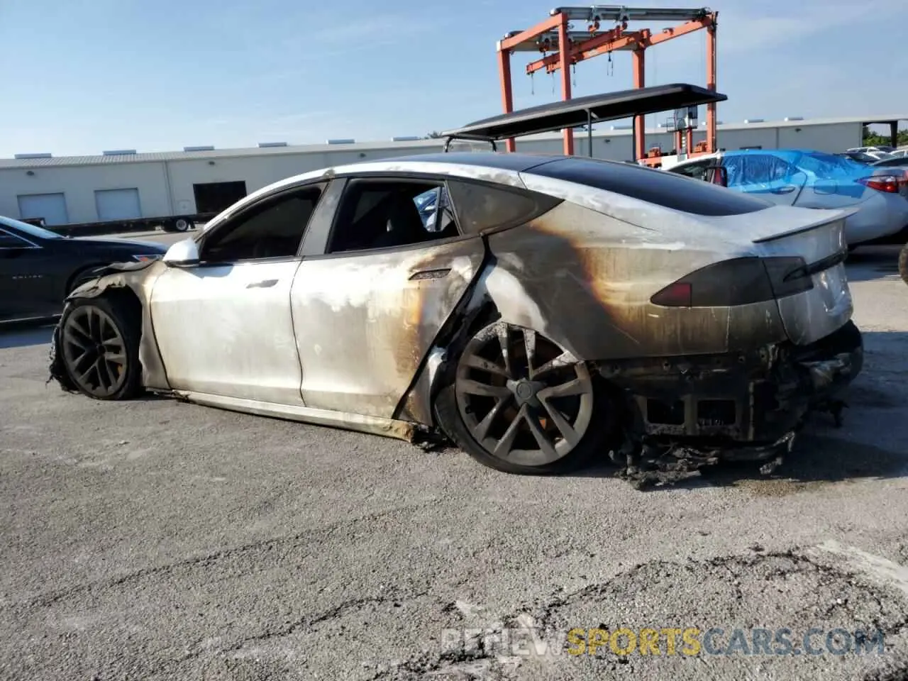 2 Photograph of a damaged car 5YJSA1E68NF462291 TESLA MODEL S 2022