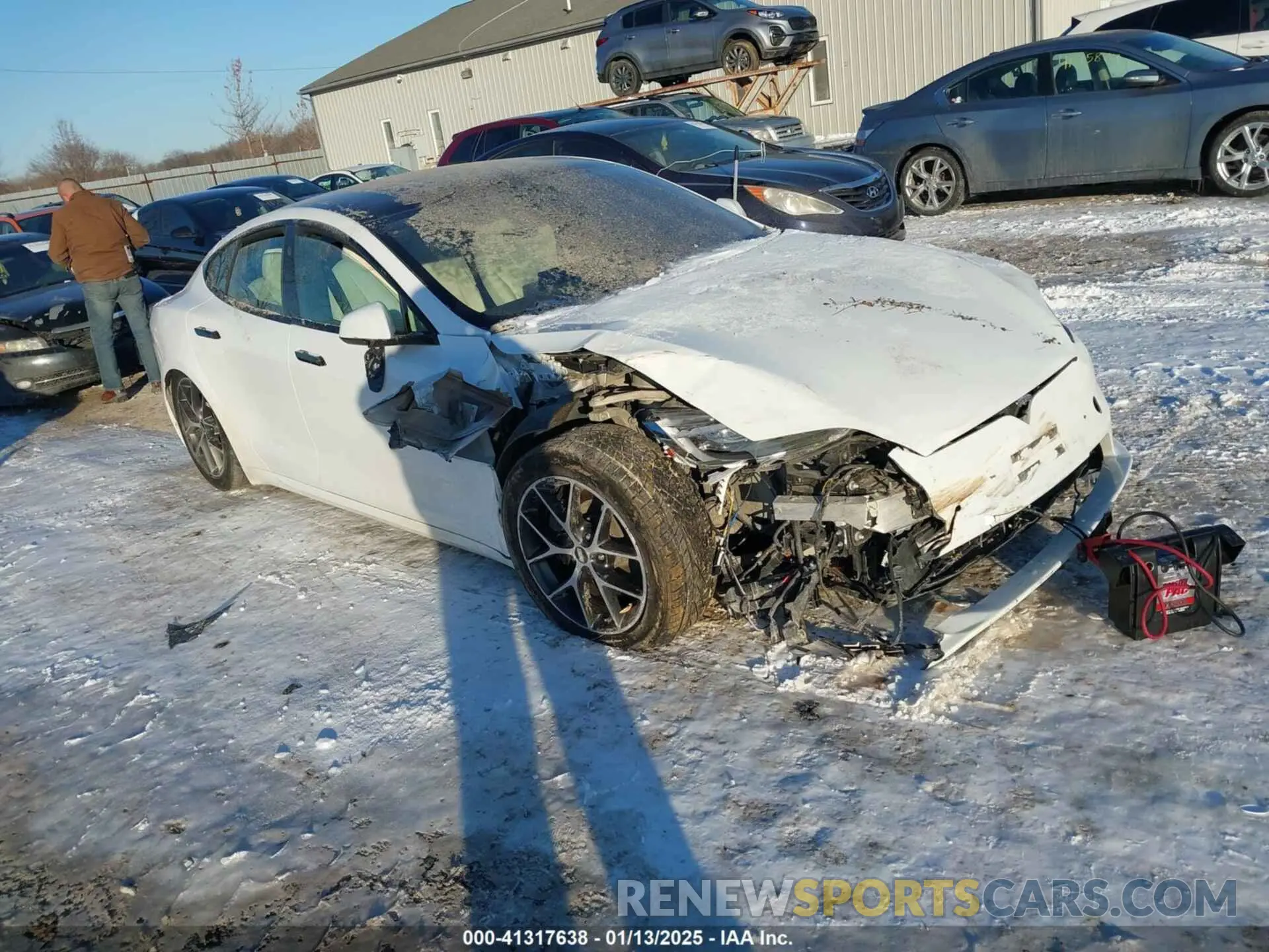 1 Photograph of a damaged car 5YJSA1E68NF468530 TESLA MODEL S 2022