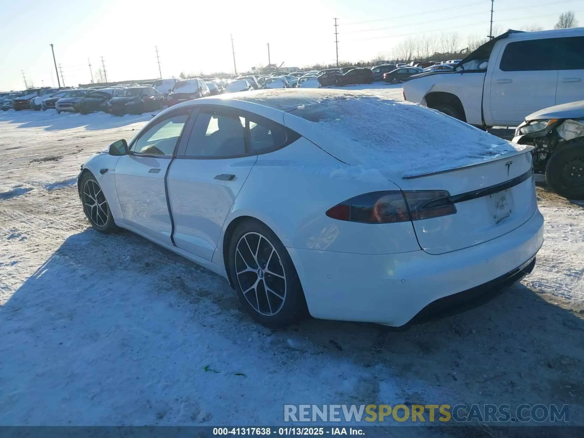 14 Photograph of a damaged car 5YJSA1E68NF468530 TESLA MODEL S 2022