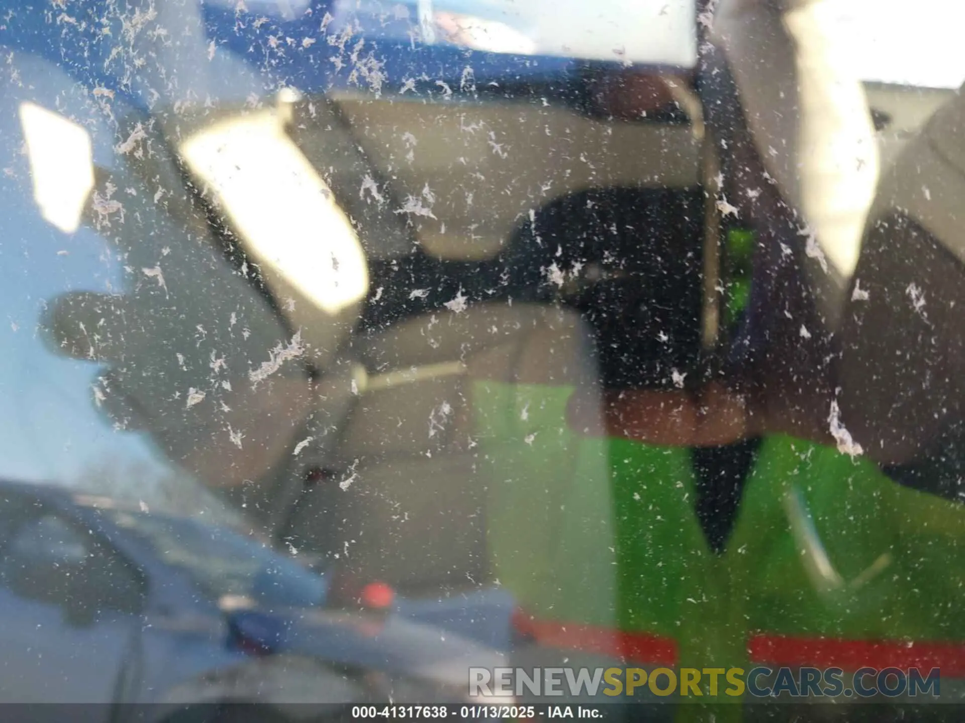 8 Photograph of a damaged car 5YJSA1E68NF468530 TESLA MODEL S 2022