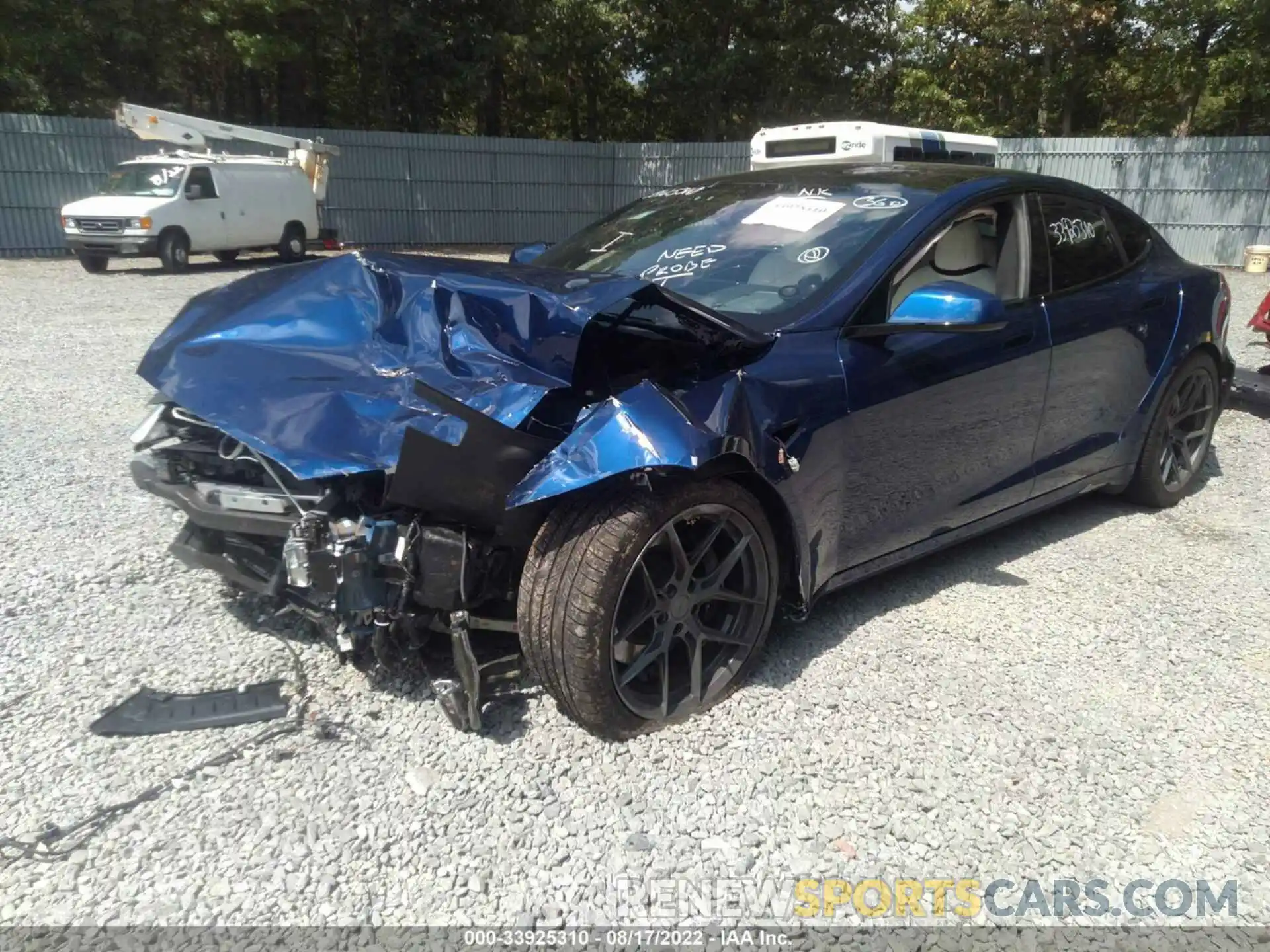 2 Photograph of a damaged car 5YJSA1E69NF460940 TESLA MODEL S 2022