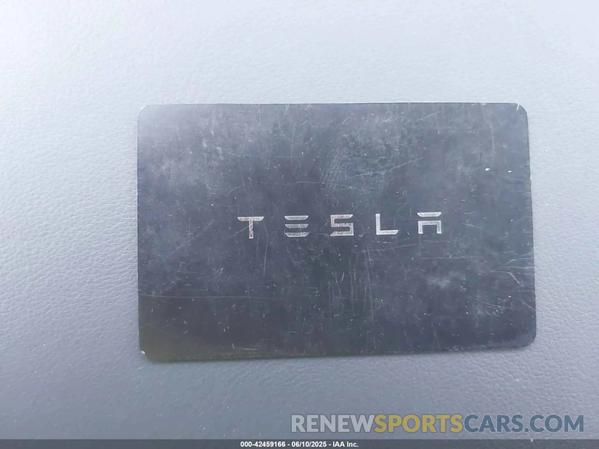11 Photograph of a damaged car 5YJSA1E51PF499919 TESLA MODEL S 2023