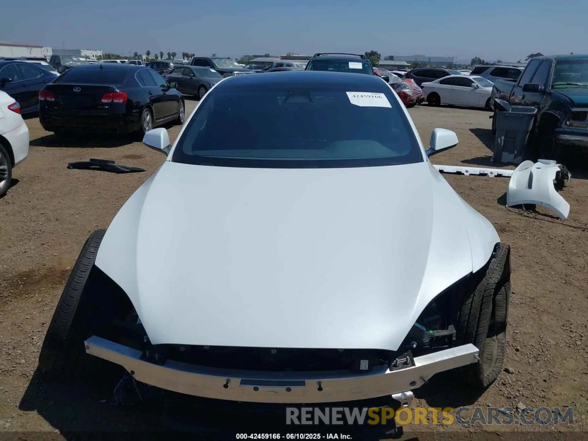 13 Photograph of a damaged car 5YJSA1E51PF499919 TESLA MODEL S 2023