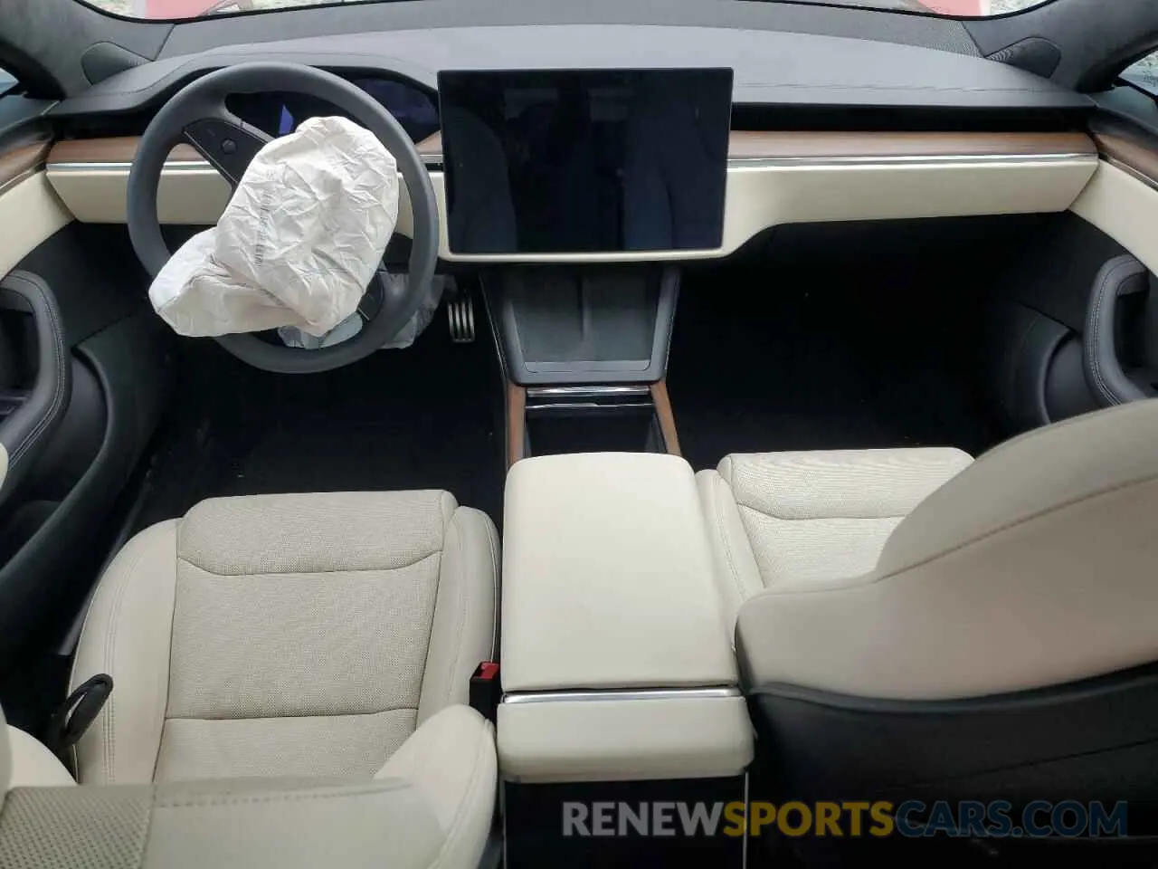 8 Photograph of a damaged car 5YJSA1E51PF525662 TESLA MODEL S 2023
