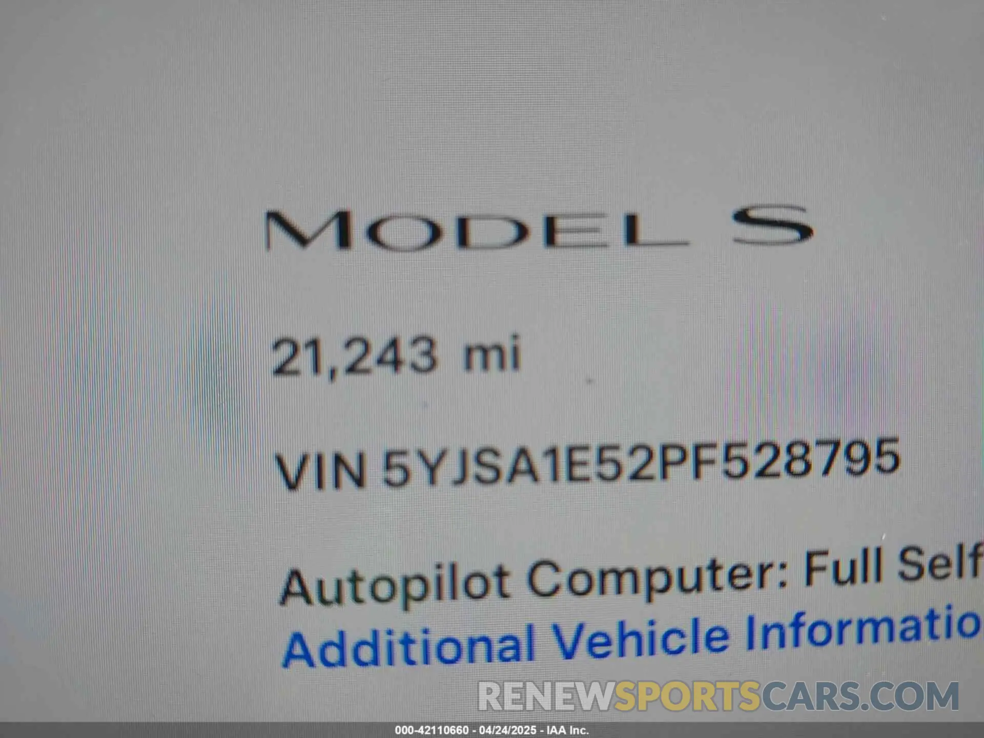 15 Photograph of a damaged car 5YJSA1E52PF528795 TESLA MODEL S 2023